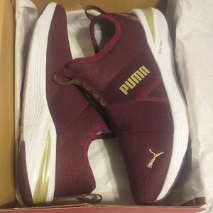 PUMA Men's Burgundy and Gold Sneakers
